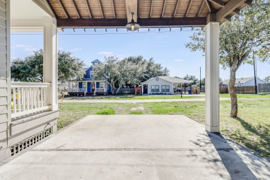 Lake House Barefoot Pelican! Gorgeous 4 bedroom 3.5 bath home in the heart of Rockport!, , on Gulf of Mexico - Aransas Bay in Texas - Lakehouse Vacation Rental - Lake Home for rent on LakeHouseVacations.com