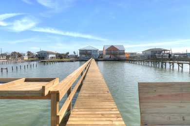 Lake House Soggy Pollards! On Copano Bay! Waterfront! Private 250 ft. lighted pier!, , on Gulf of Mexico - Aransas Bay in Texas - Lakehouse Vacation Rental - Lake Home for rent on LakeHouseVacations.com