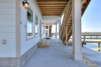 Lake House Soggy Pollards! On Copano Bay! Waterfront! Private 250 ft. lighted pier!, , on Gulf of Mexico - Aransas Bay in Texas - Lakehouse Vacation Rental - Lake Home for rent on LakeHouseVacations.com
