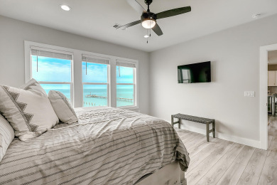 Lake House Soggy Pollards! On Copano Bay! Waterfront! Private 250 ft. lighted pier!, , on Gulf of Mexico - Aransas Bay in Texas - Lakehouse Vacation Rental - Lake Home for rent on LakeHouseVacations.com