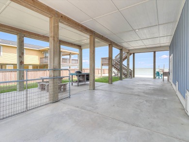 Lake House Waterfront, private lighted pier, kayaks, stand up paddle boards!, , on Gulf of Mexico - Aransas Bay in Texas - Lakehouse Vacation Rental - Lake Home for rent on LakeHouseVacations.com