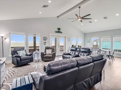Lake House Waterfront, private lighted pier, kayaks, stand up paddle boards!, , on Gulf of Mexico - Aransas Bay in Texas - Lakehouse Vacation Rental - Lake Home for rent on LakeHouseVacations.com