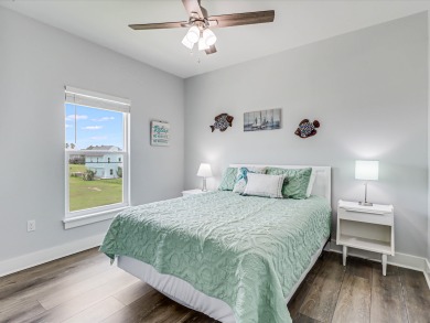 Lake House Waterfront, private lighted pier, kayaks, stand up paddle boards!, , on Gulf of Mexico - Aransas Bay in Texas - Lakehouse Vacation Rental - Lake Home for rent on LakeHouseVacations.com