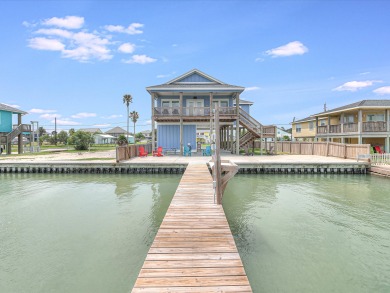 Lake House Waterfront, private lighted pier, kayaks, stand up paddle boards!, , on Gulf of Mexico - Aransas Bay in Texas - Lakehouse Vacation Rental - Lake Home for rent on LakeHouseVacations.com