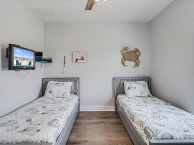Lake House Waterfront, private lighted pier, kayaks, stand up paddle boards!, , on Gulf of Mexico - Aransas Bay in Texas - Lakehouse Vacation Rental - Lake Home for rent on LakeHouseVacations.com