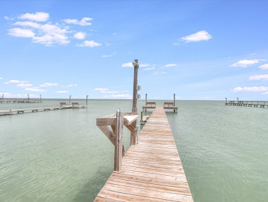 Lake House Waterfront, private lighted pier, kayaks, stand up paddle boards!, , on Gulf of Mexico - Aransas Bay in Texas - Lakehouse Vacation Rental - Lake Home for rent on LakeHouseVacations.com