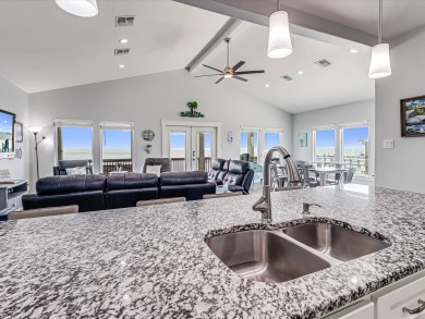 Lake House Waterfront, private lighted pier, kayaks, stand up paddle boards!, , on Gulf of Mexico - Aransas Bay in Texas - Lakehouse Vacation Rental - Lake Home for rent on LakeHouseVacations.com