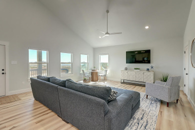 Lake House Gorgeous 32 home with amazing waterviews! Veteran Owned Business, , on Gulf of Mexico - Aransas Bay in Texas - Lakehouse Vacation Rental - Lake Home for rent on LakeHouseVacations.com