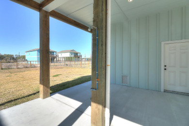 Lake House Gorgeous 32 home with amazing waterviews! Veteran Owned Business, , on Gulf of Mexico - Aransas Bay in Texas - Lakehouse Vacation Rental - Lake Home for rent on LakeHouseVacations.com