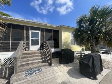 Lake House Fall Getaway awaits at The Rookery-private cottage-heated pool, , on Gulf of Mexico - Gulf Shores in Alabama - Lakehouse Vacation Rental - Lake Home for rent on LakeHouseVacations.com