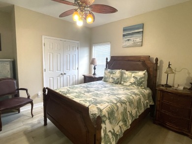 Lake House Fall Getaway awaits at The Rookery-private cottage-heated pool, , on Gulf of Mexico - Gulf Shores in Alabama - Lakehouse Vacation Rental - Lake Home for rent on LakeHouseVacations.com