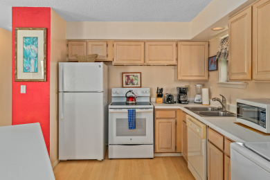 Lake House Corner Unit w Ocean & Mountain Views, Newly Remodeled Kitchen (072025) , , on Kauai - Princeville in Hawaii - Lakehouse Vacation Rental - Lake Home for rent on LakeHouseVacations.com