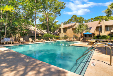 Lake House Stunning 3-Bed Villa w Golf Course Views and community pool , , on Atlantic Ocean - Hilton Head Island in South Carolina - Lakehouse Vacation Rental - Lake Home for rent on LakeHouseVacations.com