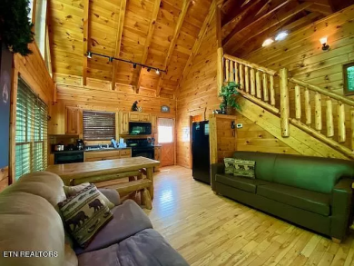 Lake House A Slice of Heaven Experience a Little Piece of Smoky Mountain Magic!, , on Douglas Lake in Tennessee - Lakehouse Vacation Rental - Lake Home for rent on LakeHouseVacations.com