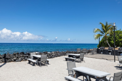 Lake House Kona Isle B3 No Stairs, Fully Remodeled, Beautifully Decorated True Gem! , , on Big Island - Kailua-Kona Bay in Hawaii - Lakehouse Vacation Rental - Lake Home for rent on LakeHouseVacations.com