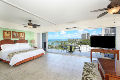 Lake House Million-dollar Ocean Views in the Heart of Waikiki! Steps to Beach!, , on Oahu - Honolulu in Hawaii - Lakehouse Vacation Rental - Lake Home for rent on LakeHouseVacations.com