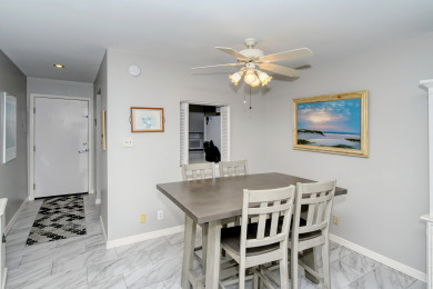 Lake House Beach Views at Siesta Key s Famed Beach Ground Floor Ease 1 Bed 1 Bath, , on  in Florida - Lakehouse Vacation Rental - Lake Home for rent on LakeHouseVacations.com