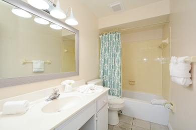 Lake House Siesta Key 2 Bed 2 Bath Gem Steps to the Sand and Surf, , on  in Florida - Lakehouse Vacation Rental - Lake Home for rent on LakeHouseVacations.com