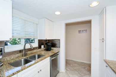 Lake House Siesta Key 2 Bed 2 Bath Gem Steps to the Sand and Surf, , on  in Florida - Lakehouse Vacation Rental - Lake Home for rent on LakeHouseVacations.com