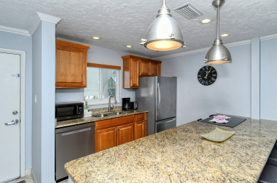 Lake House Siesta Key Beach 2 Bed 2 Bath with Gulf Views Steps to Beach, , on  in Florida - Lakehouse Vacation Rental - Lake Home for rent on LakeHouseVacations.com