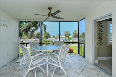 Lake House Siesta Key Beach 2 Bed 2 Bath with Gulf Views Steps to Beach, , on  in Florida - Lakehouse Vacation Rental - Lake Home for rent on LakeHouseVacations.com