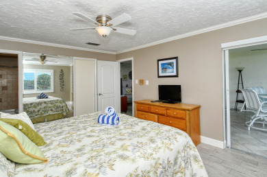 Lake House Siesta Key Beach 2 Bed 2 Bath with Gulf Views Steps to Beach, , on  in Florida - Lakehouse Vacation Rental - Lake Home for rent on LakeHouseVacations.com