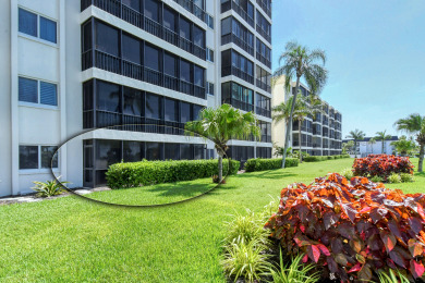 Lake House Beachside Bliss 2 Bed 2 Bath Ground Floor Condo Siesta Key Beach , , on  in Florida - Lakehouse Vacation Rental - Lake Home for rent on LakeHouseVacations.com