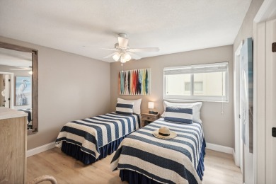 Lake House Professionally Decorated 2 Bed 2 Bath at Siesta Key Beach with Gulf Views , , on  in Florida - Lakehouse Vacation Rental - Lake Home for rent on LakeHouseVacations.com