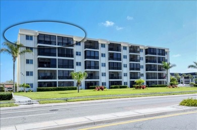 Lake House Rare 3 Bed 2.5 Bath Top Floor Condo with Dramatic Gulf Views Steps to Beach, , on  in Florida - Lakehouse Vacation Rental - Lake Home for rent on LakeHouseVacations.com