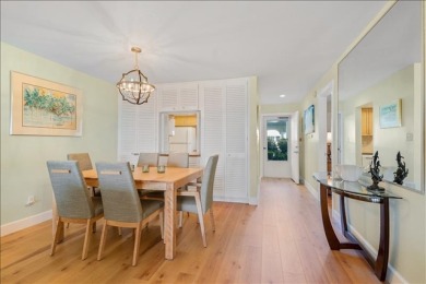 Lake House Your Cozy Beach Getaway 2 Bed 2 Bath Siesta Key Condo Walk to Beach, , on  in Florida - Lakehouse Vacation Rental - Lake Home for rent on LakeHouseVacations.com