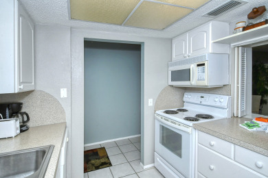 Lake House Sunny Siesta Key 1 Bed 1 Bath with Gulf Views Steps to Beach, , on  in Florida - Lakehouse Vacation Rental - Lake Home for rent on LakeHouseVacations.com