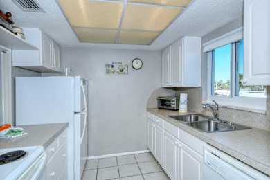 Lake House Sunny Siesta Key 1 Bed 1 Bath with Gulf Views Steps to Beach, , on  in Florida - Lakehouse Vacation Rental - Lake Home for rent on LakeHouseVacations.com