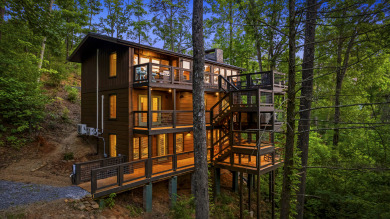 Lake House Cozy Couple Escape Close to Downtown - New Remodel!, , on Gatlinburg in Tennessee - Lakehouse Vacation Rental - Lake Home for rent on LakeHouseVacations.com