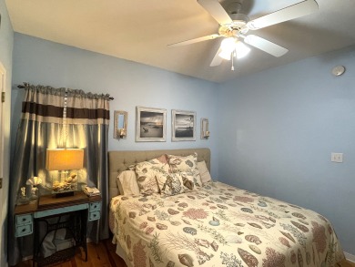 Lake House Fall Getaway awaits at The Rookery-heated pool-kid friendly, , on Gulf of Mexico - Gulf Shores in Alabama - Lakehouse Vacation Rental - Lake Home for rent on LakeHouseVacations.com