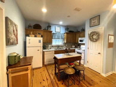 Lake House Fall Getaway awaits at The Rookery-heated pool-kid friendly, , on Gulf of Mexico - Gulf Shores in Alabama - Lakehouse Vacation Rental - Lake Home for rent on LakeHouseVacations.com