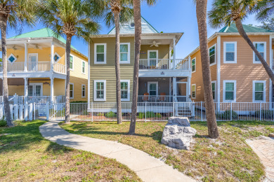 Lake House The Pool House at Purple Parrot makes an ideal getaway in Perdido Key!, , on Gulf of Mexico - Pensacola in Florida - Lakehouse Vacation Rental - Lake Home for rent on LakeHouseVacations.com