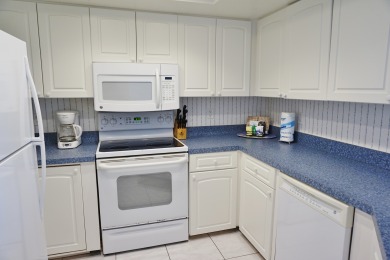 Lake House Eye catching nice two bedroom near the Pool with a Nice Gulf view too! B3313B, , on Gulf of Mexico - Cape Haze in Florida - Lakehouse Vacation Rental - Lake Home for rent on LakeHouseVacations.com