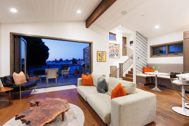 Lake House Stunning 3BR3BA Craftsman Home - Ocean Views, Walk to Beach, , on Pacific Ocean - Encinitas in California - Lakehouse Vacation Rental - Lake Home for rent on LakeHouseVacations.com