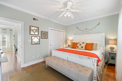 Lake House Cozy Coastal Cottage Is Extra Nice & 3 Minutes To Beaches! , , on Gulf of Mexico - Pensacola in Florida - Lakehouse Vacation Rental - Lake Home for rent on LakeHouseVacations.com