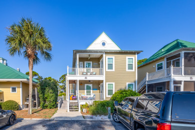 Lake House Cozy Coastal Cottage Is Extra Nice & 3 Minutes To Beaches! , , on Gulf of Mexico - Pensacola in Florida - Lakehouse Vacation Rental - Lake Home for rent on LakeHouseVacations.com