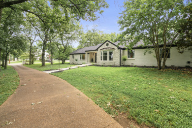 Lake House Summer Flash Sale* I Above Entertainer Pool&ampSpa Events Pool House, , on Percy Priest Lake in Tennessee - Lakehouse Vacation Rental - Lake Home for rent on LakeHouseVacations.com