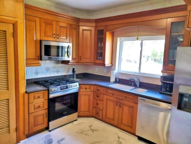 Lake House Airfield Escape Perfect for TDY stays! 30 night minimum , , on Gulf of Mexico - Biloxi in Mississippi - Lakehouse Vacation Rental - Lake Home for rent on LakeHouseVacations.com