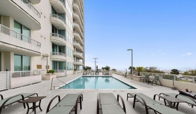 Lake House 704OC Enjoy Panoramic view of the Gulf! 