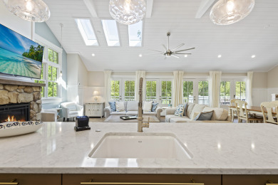 Lake House 39 Oak Court Sea Pines Escape! 5 BR, 5.5 BA Private Pool & Spa, Bikes, , on Atlantic Ocean - Hilton Head Island in South Carolina - Lakehouse Vacation Rental - Lake Home for rent on LakeHouseVacations.com