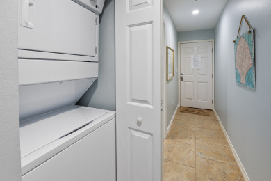 Lake House Vacations Are Grand At Grand Caribbean East! Specializing In Vacay Getaway, , on Gulf of Mexico - Pensacola in Florida - Lakehouse Vacation Rental - Lake Home for rent on LakeHouseVacations.com