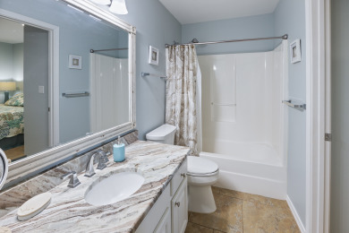 Lake House Vacations Are Grand At Grand Caribbean East! Specializing In Vacay Getaway, , on Gulf of Mexico - Pensacola in Florida - Lakehouse Vacation Rental - Lake Home for rent on LakeHouseVacations.com