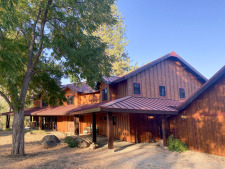 Lake House Unique Private Lake House Rental - 6 miles to Bass Lake, , on Bass Lake in California - Lakehouse Vacation Rental - Lake Home for rent on LakeHouseVacations.com