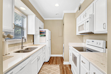Lake House 2381 Lighthouse Tennis Pet Friendly 1 Bedroom, Free Bikes, Pool, Tennis, , on Atlantic Ocean - Hilton Head Island in South Carolina - Lakehouse Vacation Rental - Lake Home for rent on LakeHouseVacations.com