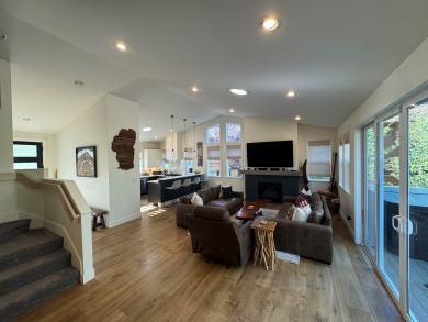 Lake House A Modern Tahoe 3 Bedroom, 3.5 Bath (SL110), Hot Tub, BBQ, Close to Downtown, , on Lake Tahoe - Stateline in Nevada - Lakehouse Vacation Rental - Lake Home for rent on LakeHouseVacations.com