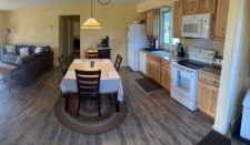 Lake House Charlie's Lakefront Cottage, , on Lake Shawnee in Pennsylvania - Lakehouse Vacation Rental - Lake Home for rent on LakeHouseVacations.com